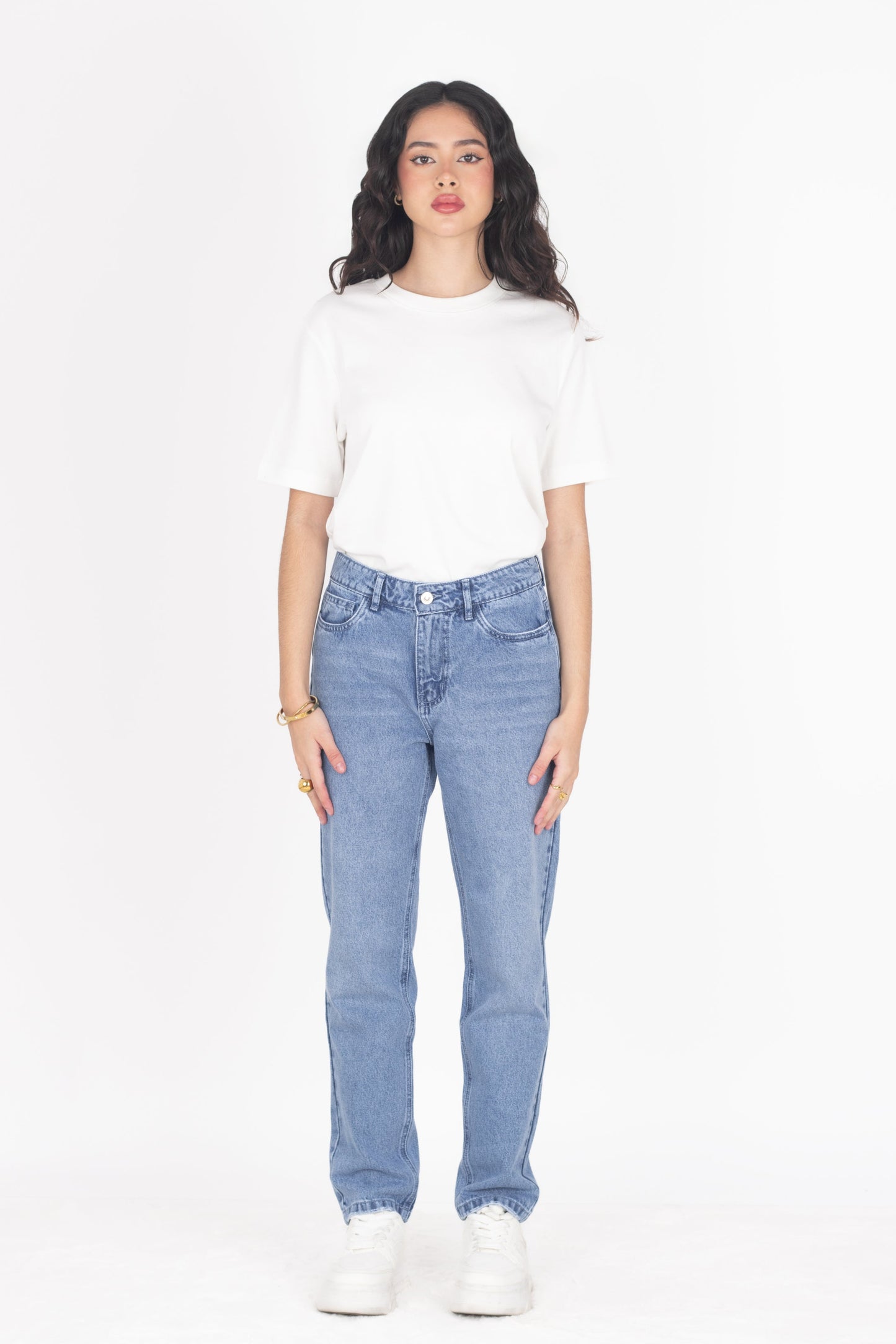 MOM JEANS