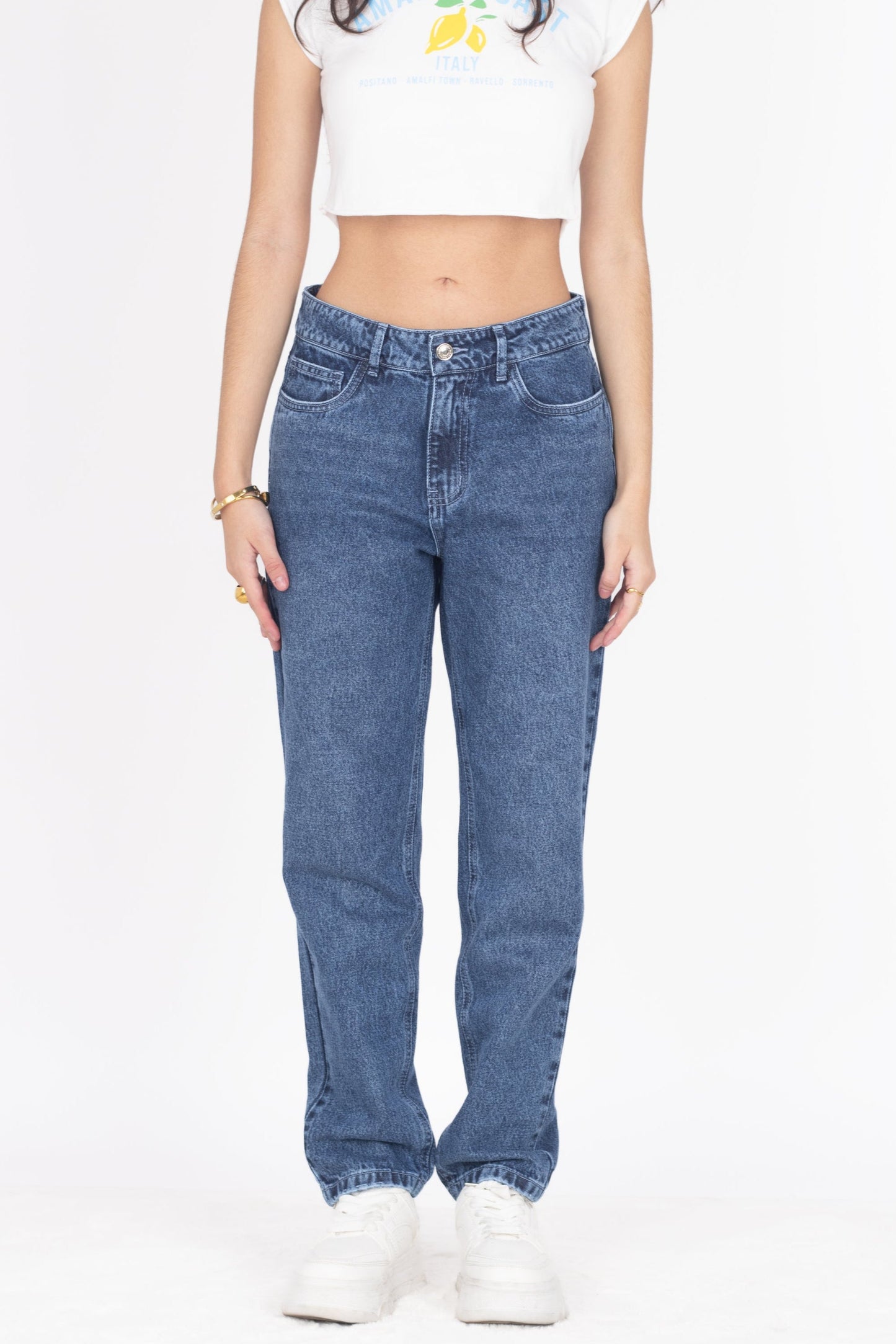 MOM JEANS