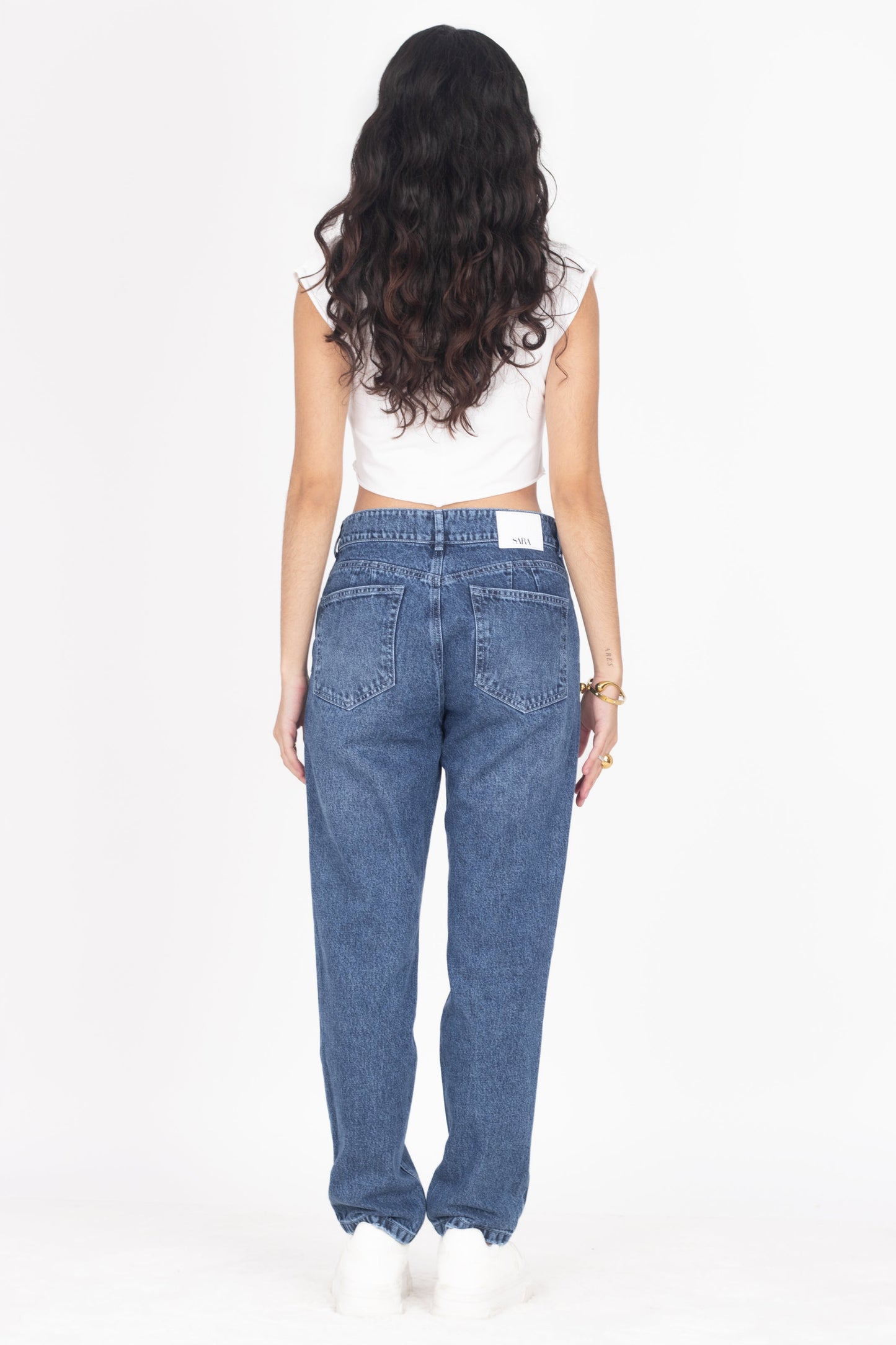 MOM JEANS